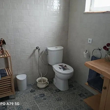 Newly Renovated Near Airport-b Apartment Faro
